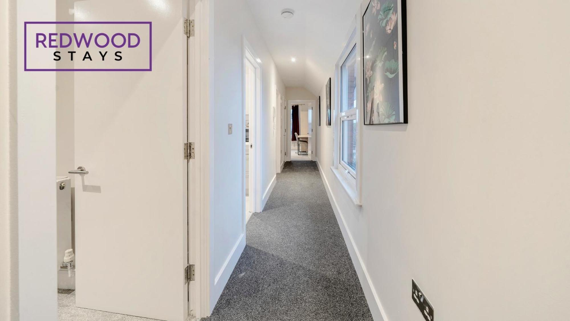 Newly Refurbished Everest Lodge Serviced Apartments For Contractors & Families, Free Wifi & Netflix By Redwood Stays Farnborough (Hampshire) Exterior foto